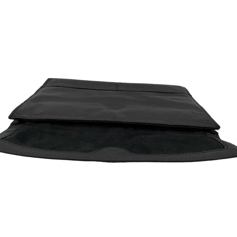 Targus Genuine Leather Sleeve For Tablet & E-Readers Up to 7
